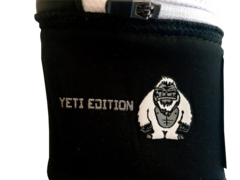 Aviata O2 Yeti Limited Edition Weather Proof Goalkeeper Gloves